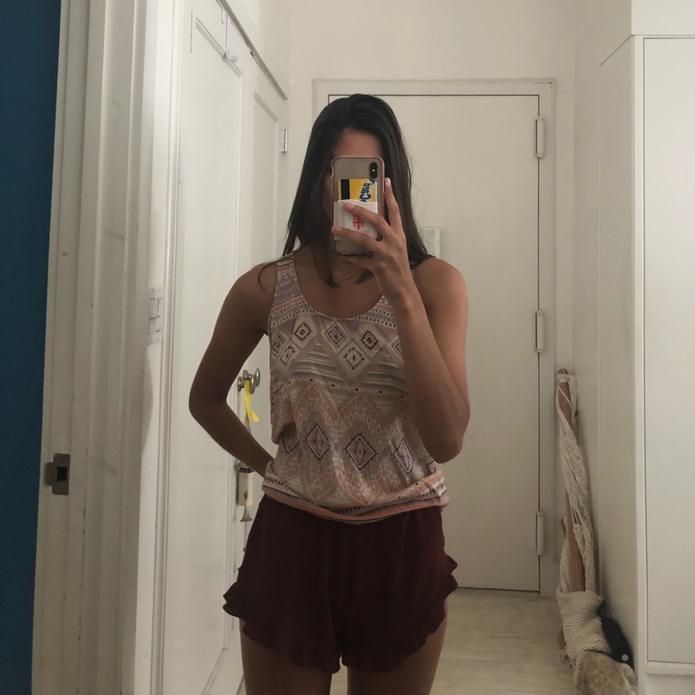BNWOT geometric pink shirt